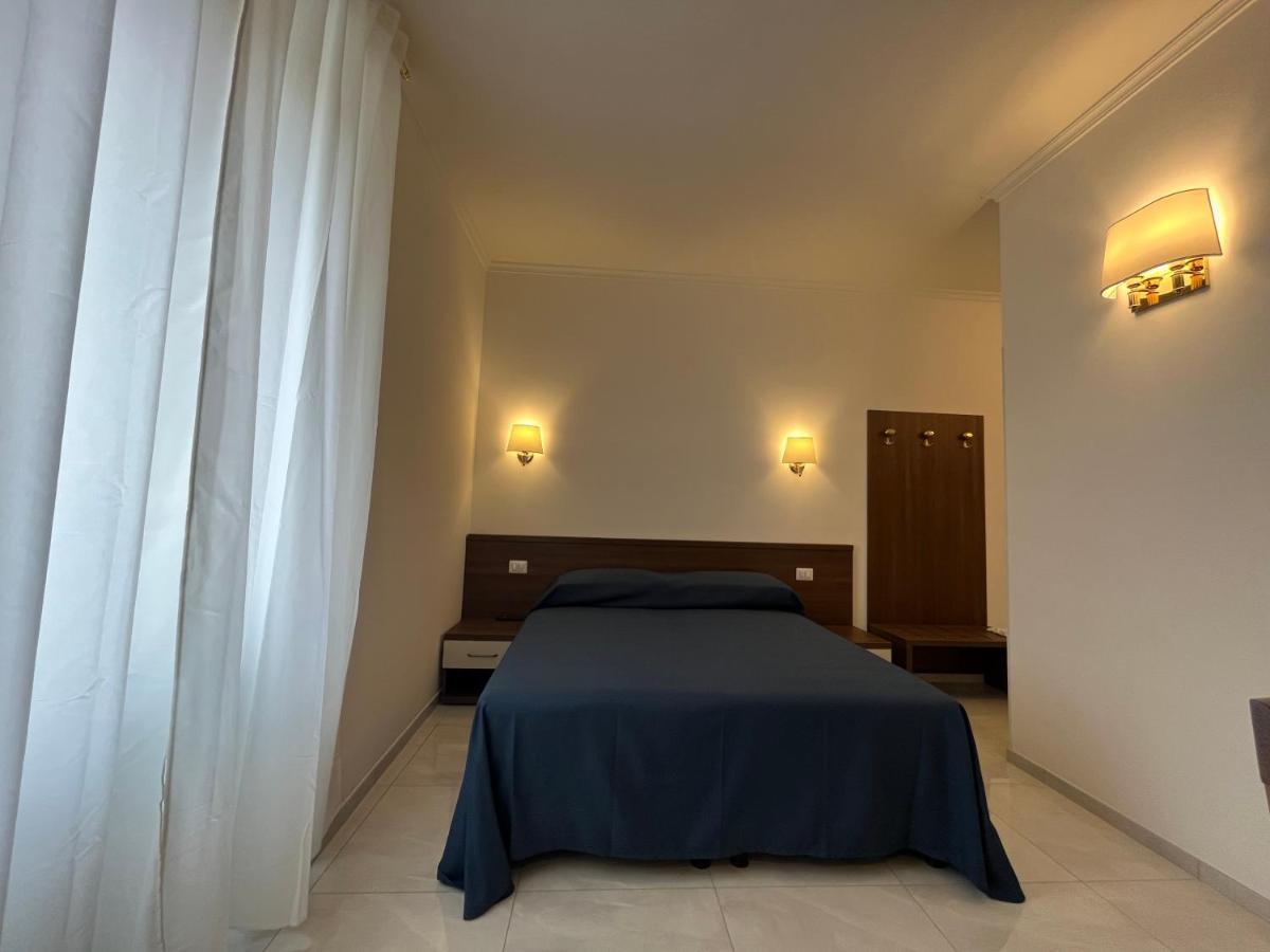 Giovanni Guest House Рим Екстер'єр фото
