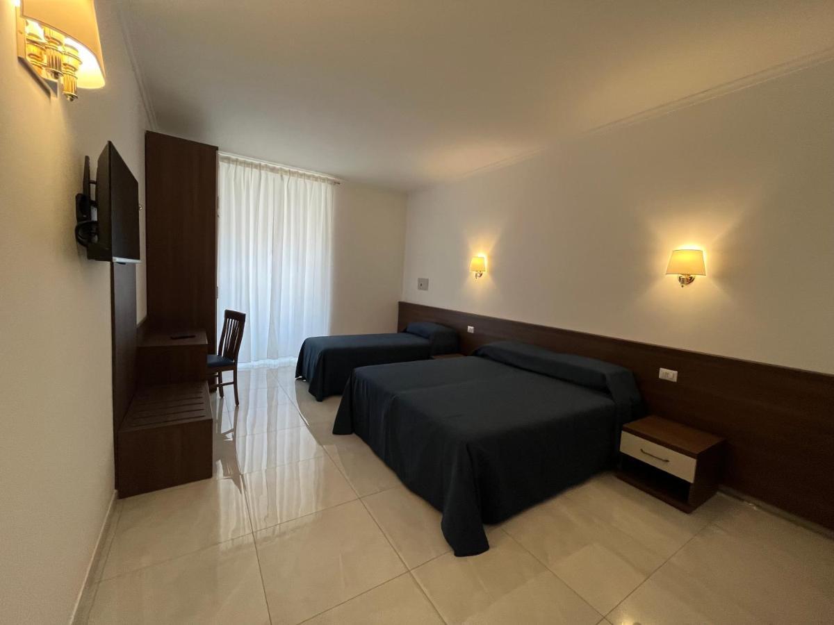 Giovanni Guest House Рим Екстер'єр фото
